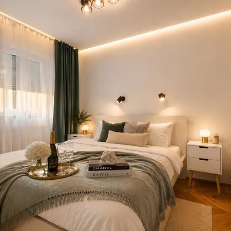 Apartment Retreat Near Opera & Cismigiu