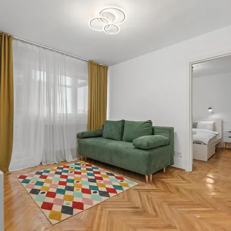 Retreat Near Opera & Cismigiu Bucharest