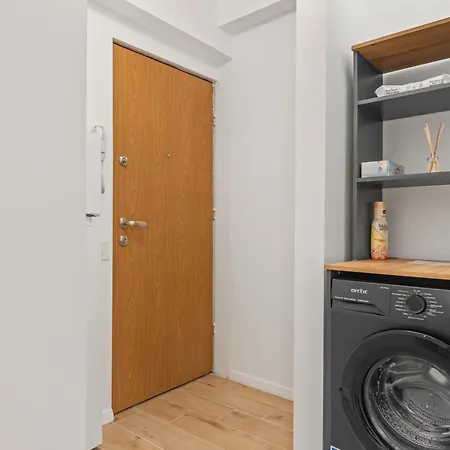 Apartment Retreat Near Opera & Cismigiu Bucharest